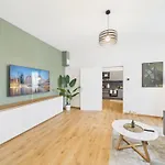 Downtown By Cosy Homes *