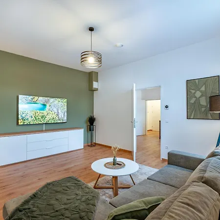 Downtown By Cosy Homes - Bahnhofsnaehe 公寓 菲拉赫